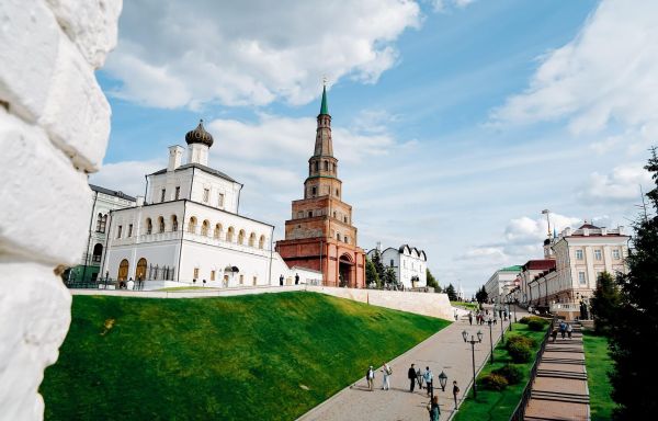 Волжские просторы: от Нижегородского Кремля до мечетей Казани